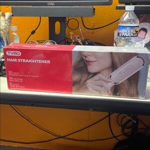 Tymo Hair Straightener in Red